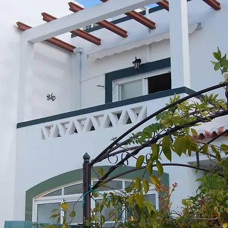 Lovely Casa Lua Cheia In فيريغودو